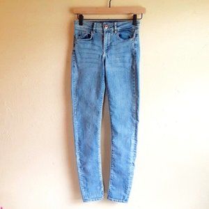 Divide H&M Skinny Jeans Light Wash Denim Size 4